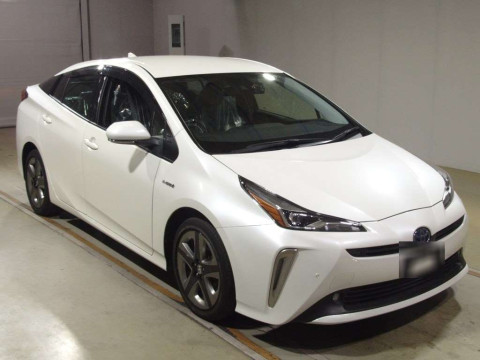 2020 Toyota Prius ZVW51[2]