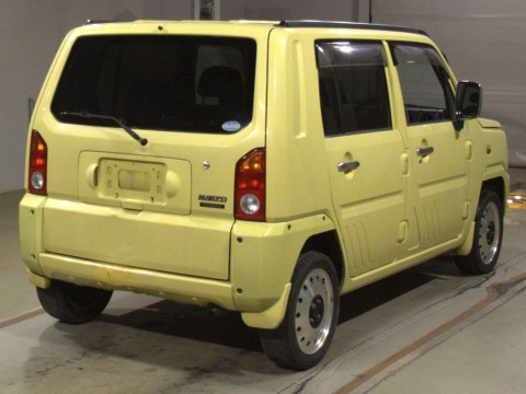 2001 Daihatsu Naked L750S[1]