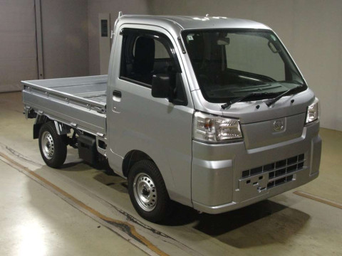 2024 Daihatsu Hijet Truck S500P[2]