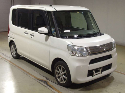 2014 Daihatsu Tanto LA610S[2]