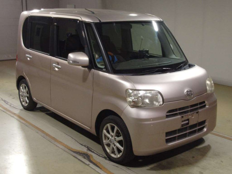 2011 Daihatsu Tanto L375S[2]