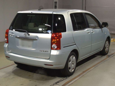 2006 Toyota Raum NCZ20[1]