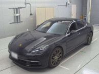 2017 Porsche Panamera