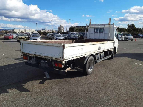 2006 Mitsubishi Fuso Canter FE72DE[1]