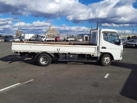 2006 Mitsubishi Fuso Canter FE72DE[2]