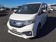 2015 Honda Step WGN Spada