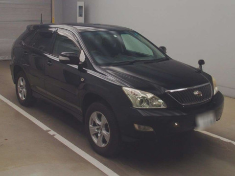 2005 Toyota Harrier ACU30W[2]