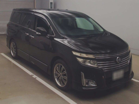 2011 Nissan Elgrand PNE52[2]