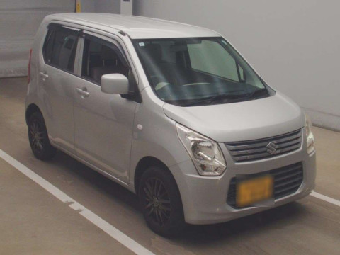 2013 Suzuki Wagon R MH34S[2]