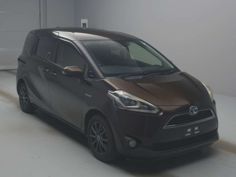 2016 Toyota Sienta NHP170G[2]