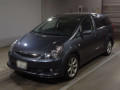 2004 Toyota Wish