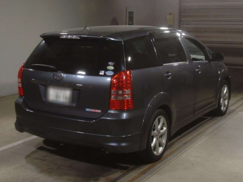 2004 Toyota Wish ANE11W[1]