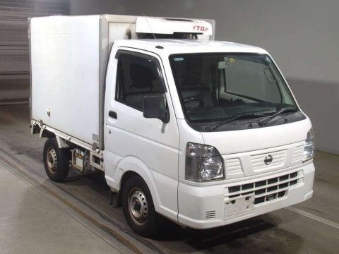 2014 Nissan NT100 Clipper DR16T[2]