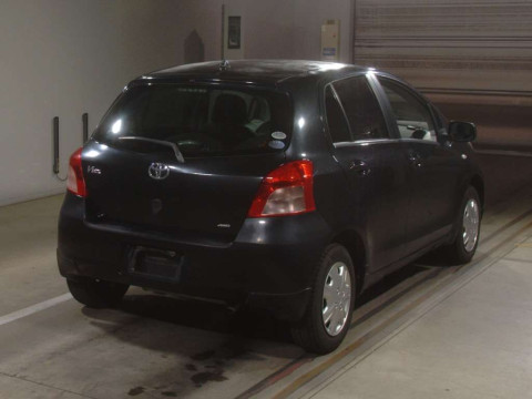 2007 Toyota Vitz NCP95[1]