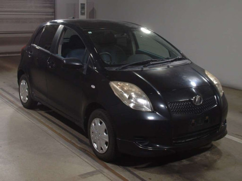 2007 Toyota Vitz NCP95[2]