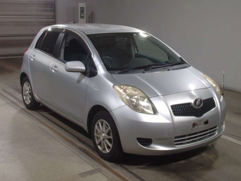 2006 Toyota Vitz SCP90[2]