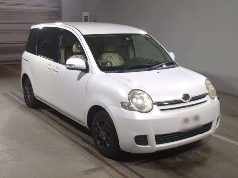 2007 Toyota Sienta NCP81G[2]