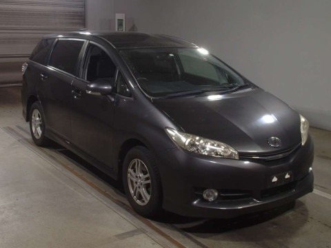 2014 Toyota Wish ZGE25G[2]