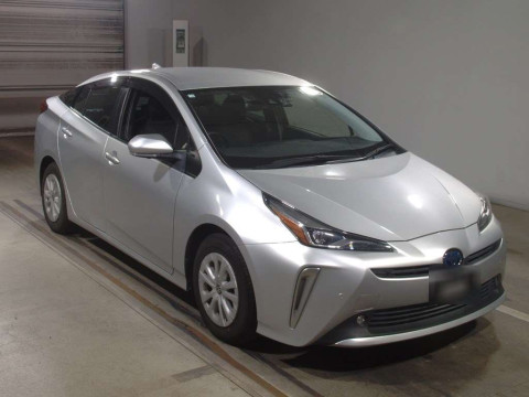 2020 Toyota Prius ZVW51[2]