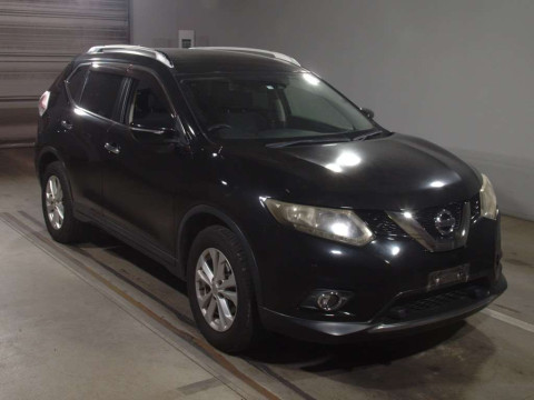 2014 Nissan X-Trail NT32[2]