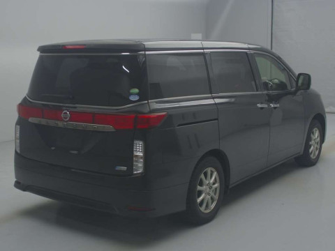 2013 Nissan Elgrand TE52[1]