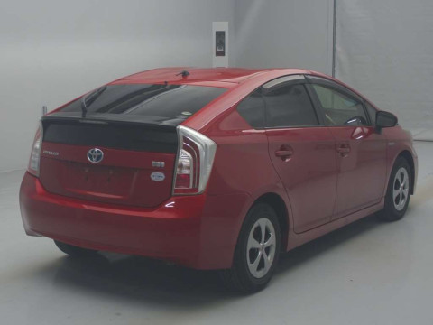 2012 Toyota Prius ZVW30[1]