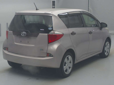 2012 Toyota Ractis NSP120[1]