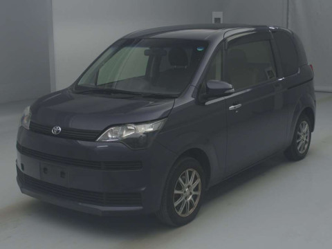 2014 Toyota Spade NCP145[0]