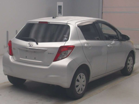 2012 Toyota Vitz KSP130[1]