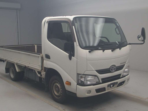 2019 Toyota Toyoace Truck TRY230[2]