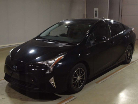 2018 Toyota Prius ZVW50[0]