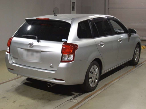 2013 Toyota Corolla Fielder ZRE162G[1]