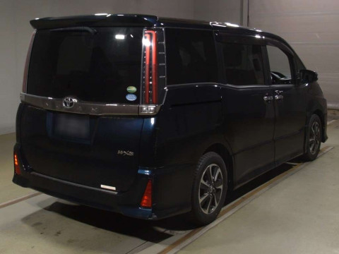 2018 Toyota Noah ZRR80W[1]