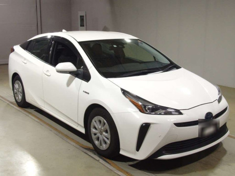 2019 Toyota Prius ZVW51[2]