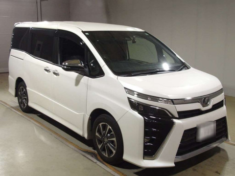 2019 Toyota Voxy ZRR80W[2]