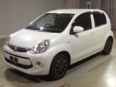 2015 Toyota Passo KGC30[0]