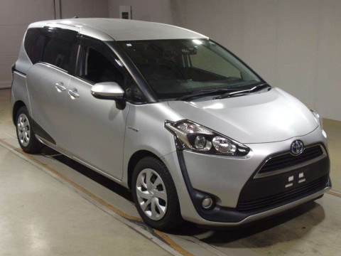 2017 Toyota Sienta NHP170G[2]