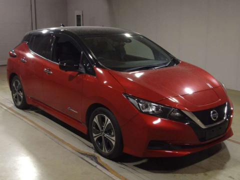 2020 Nissan Leaf ZE1[2]