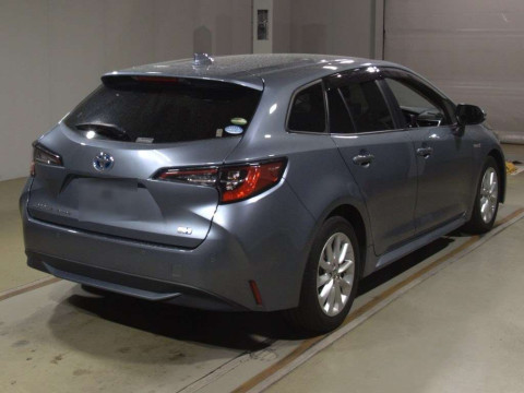 2020 Toyota Corolla Touring Wagon ZWE211W[1]