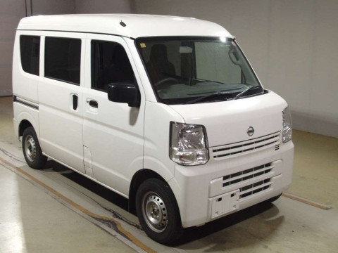 2023 Nissan NV100 Clipper DR17V[2]