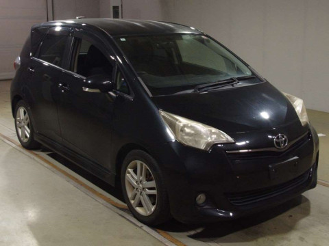 2011 Toyota Ractis NCP120[2]