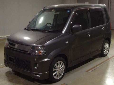 2009 Mitsubishi Toppo H82A[0]