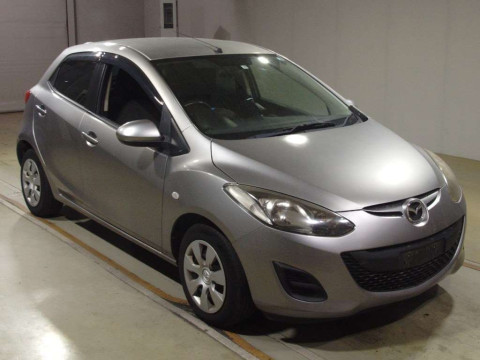 2011 Mazda Demio DE3FS[2]