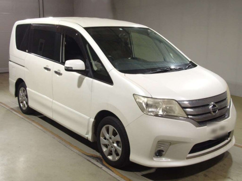 2012 Nissan Serena FC26[2]