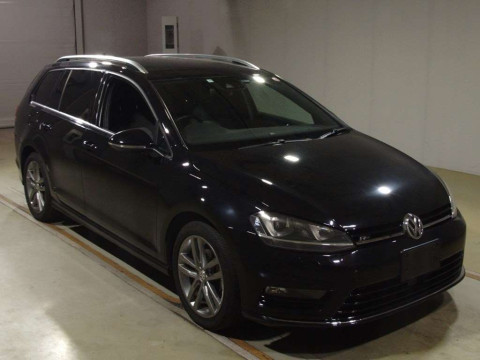 2015 Volkswagen Golf Variant AUCHP[2]