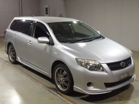 2010 Toyota Corolla Fielder NZE141G[2]