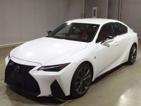 2022 Lexus IS AVE30[0]