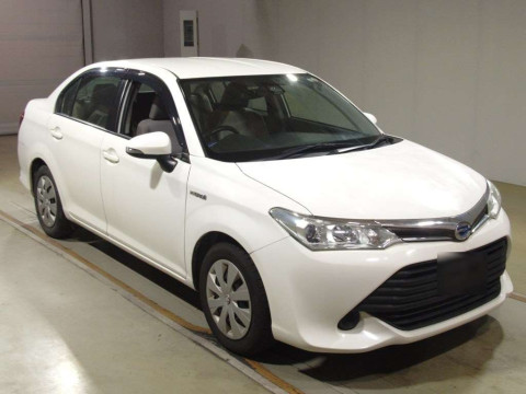 2017 Toyota Corolla Axio NKE165[2]