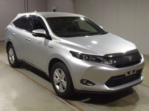 2015 Toyota Harrier Hybrid AVU65W[2]