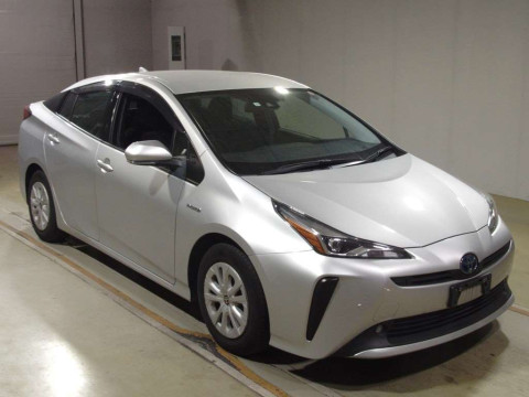 2019 Toyota Prius ZVW51[2]